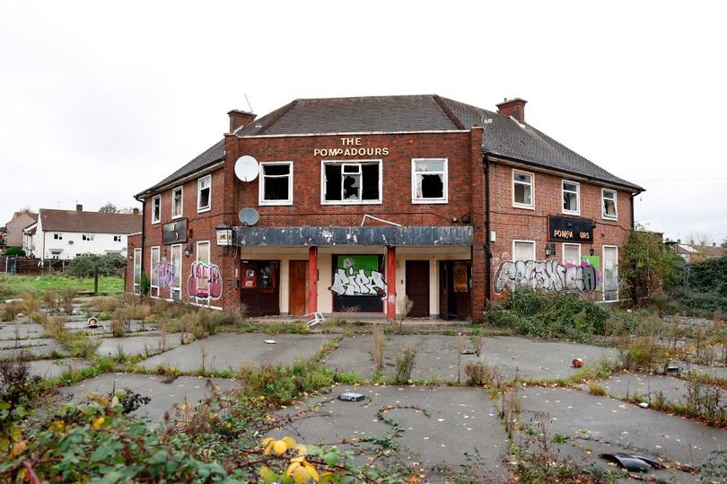 They call it murder mile’: The gentrification-resistant Romford neighbourhood with rows of boarded-up homes and shops