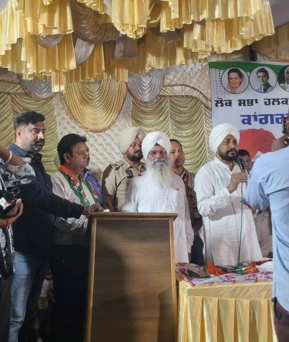 Congress Leader Vikrant Madaan at X CM Charanjit Channi'