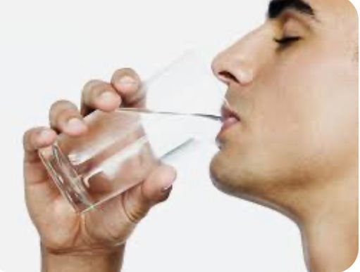 ਮਾਨਸੂਨ ਦੇ ਮੌਸਮ ਵਿਚ ਤੁਹਾਨੂੰ ਕਿੰਨਾ ਪਾਣੀ ਪੀਣਾ ਚਾਹੀਦੈ? ਮਾਹਰਾਂ ਤੋਂ ਜਾਣੋ ਜਵਾਬ