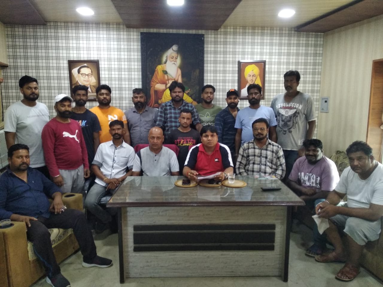 बरसात के मौसम में शहर को साफ-सुथरा रखना हमारे लिए चुनौती भी और हमारी जिम्मेदारी भी-मुनीष बाबा