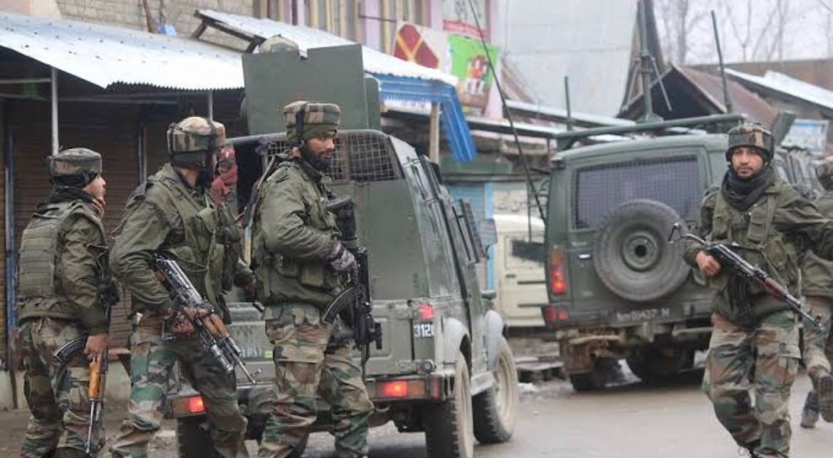 ਜੰਮੂ-ਕਸ਼ਮੀਰ ਵਿਚ ਭਾਰਤੀ ਸੁਰੱਖਿਆ ਬਲਾਂ ਤੇ ਅੱਤਵਾਦੀਆਂ ਵਿਚ ਮੁੱਠਭੇੜ