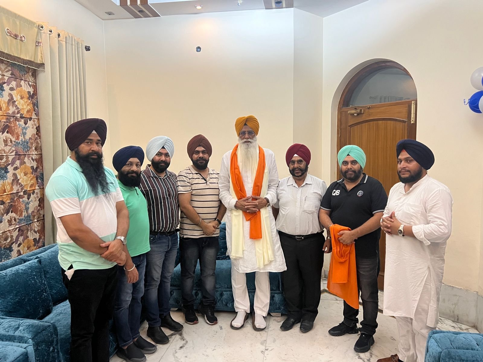 ਗਰੇਵਾਲ ਜੀ ਉਚੇਚੇ ਤੌਰ ਤੇ ਪਹੁੰਚੇ ਟਕਸਾਲੀ ਪਰਿਵਾਰ ਸਚਦੇਵਾ ਜੀ ਦੇ ਘਰ ! 