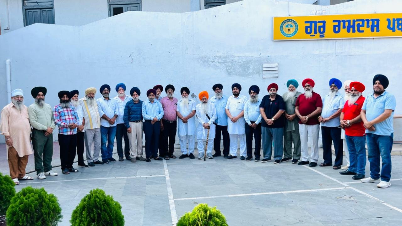 ਸਮਰਪਿਤ ਨਗਰ ਕੀਰਤਨ ਸੰਬੰਧੀ ਸਿੰਘ ਸਭਾਵਾਂ ਦੀ ਇਕੱਤਰਤਾ ਜਲਦੀ... ਢੀਂਡਸਾ, ਬਿੱਟੂ