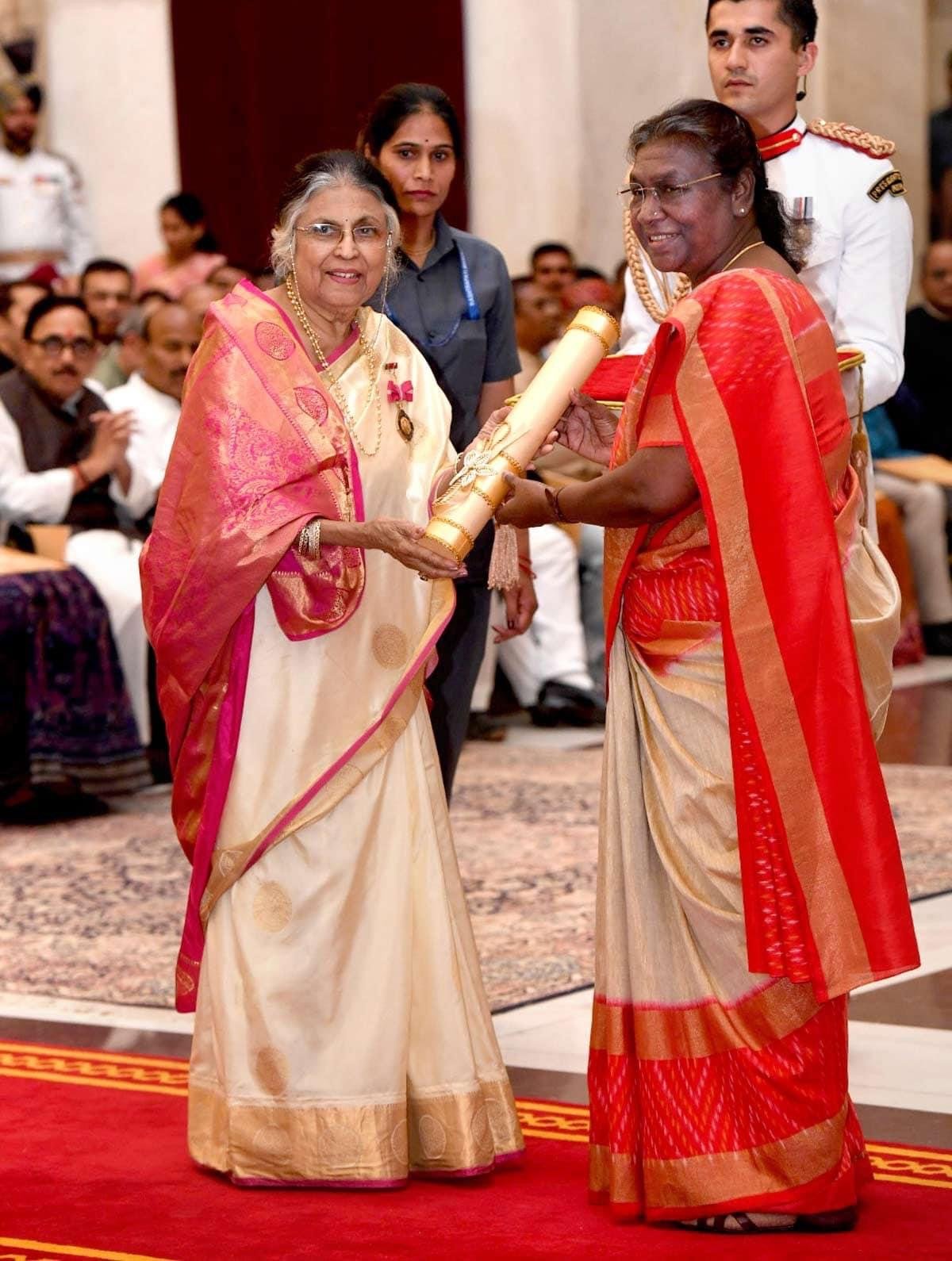 Suman Kalyanpuri hounded with Padam Bhushan Award