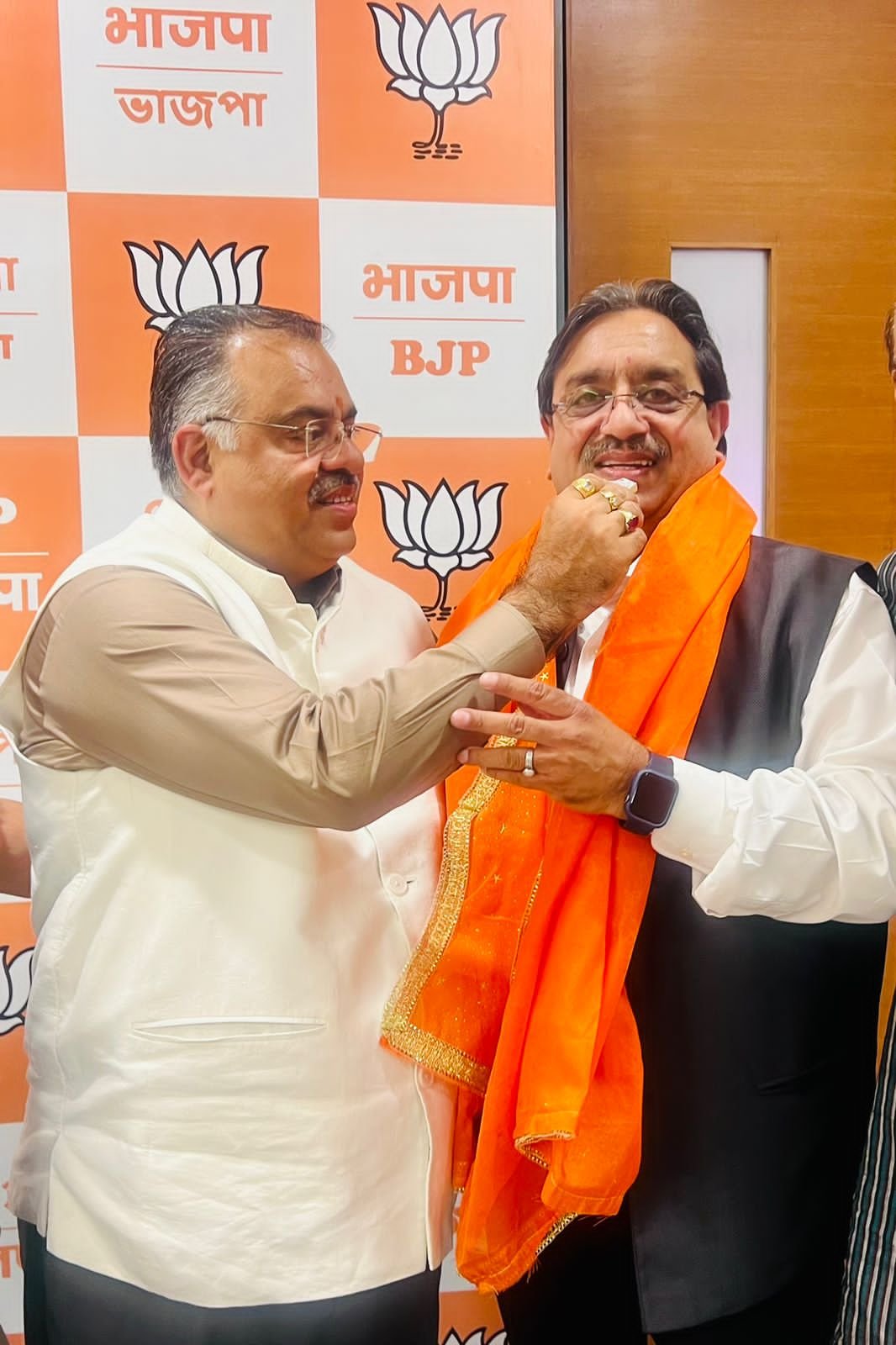 राकेश राठौर ने भाजपा के राष्ट्रीय महासचिव तरुण चुघ से की शिष्टाचार भेंट