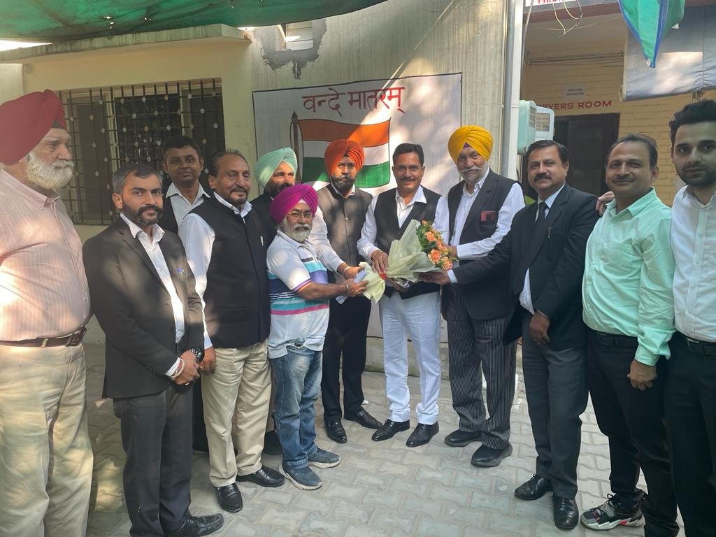 ਪੰਜਾਬ ਅਤੇ ਹਰਿਆਣਾ ਬਾਰ ਕੌਂਸਲ ਦੇ ਆਨਰੇਰੀ ਸਕੱਤਰ ਐਡਵੋਕੇਟ ਰਾਜਕੁਮਾਰ ਚੌਹਾਨ ਦਾ ਜਲੰਧਰ ਪੁੱਜਣ ਤੇ ਸਵਾਗਤ