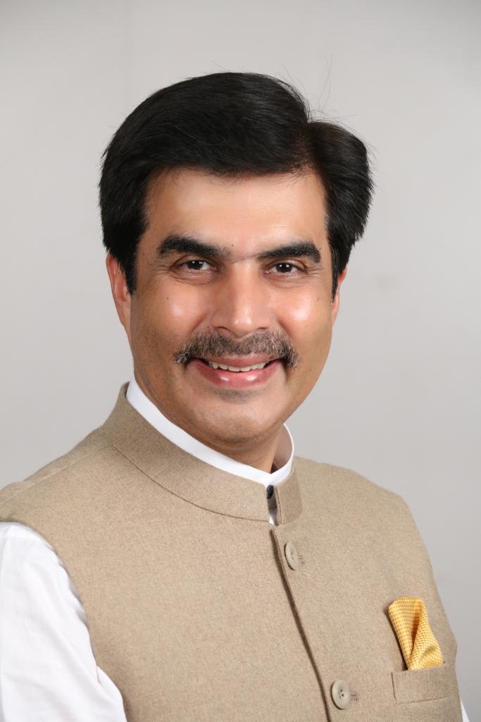 ਕਾਂਗਰਸੀ ਵਰਕਰ ਇਮਾਨਦਾਰੀ ਨਾਲ ਪਾਰਟੀਦਾ ਸਾਥ ਦੇਣ ਅਤੇ ਪਾਰਟੀ ਨੂੰ ਚੰਗੇ ਵਰਕਰਾਂ ਨੂੰ ਅੱਗੇ ਆਊਣ ਦਾ ਮੋਕਾ ਦੇਣਾ ਚਾਹਿਦਾ ਹੈ : ਕਰਨ ਸੋਨੀ 