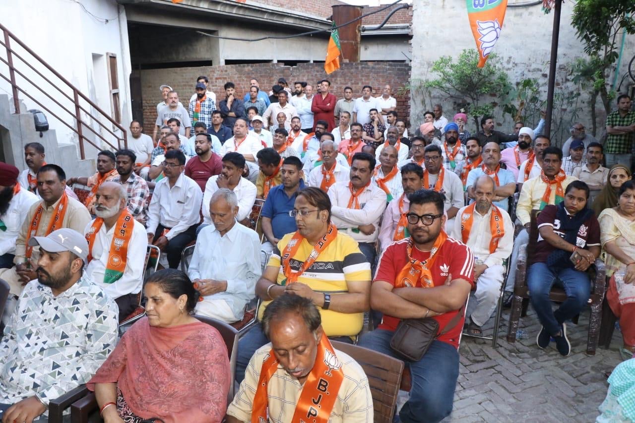 *ਜਲੰਧਰ ਦੇ ਲੋਕਾਂ ਨੂੰ ਸੁਰੱਖਿਅਤ ਭਵਿੱਖ ਸਿਰਫ ਭਾਜਪਾ ਦੇ ਹੱਥਾਂ ਵਿਚ ਸੁਰੱਖਿਅਤ :  ਅੰਗੁਰਾਲ