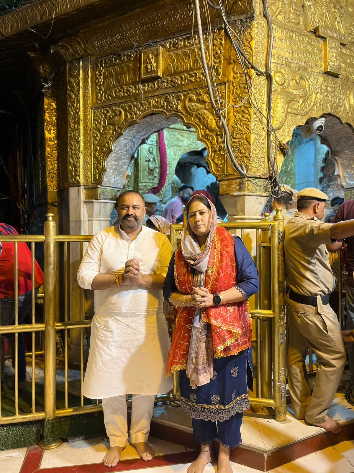 सुशील रिंकू ने परिवार समेत मां चिंतपूर्णी के दरबार में लगवाई हाजिरी 