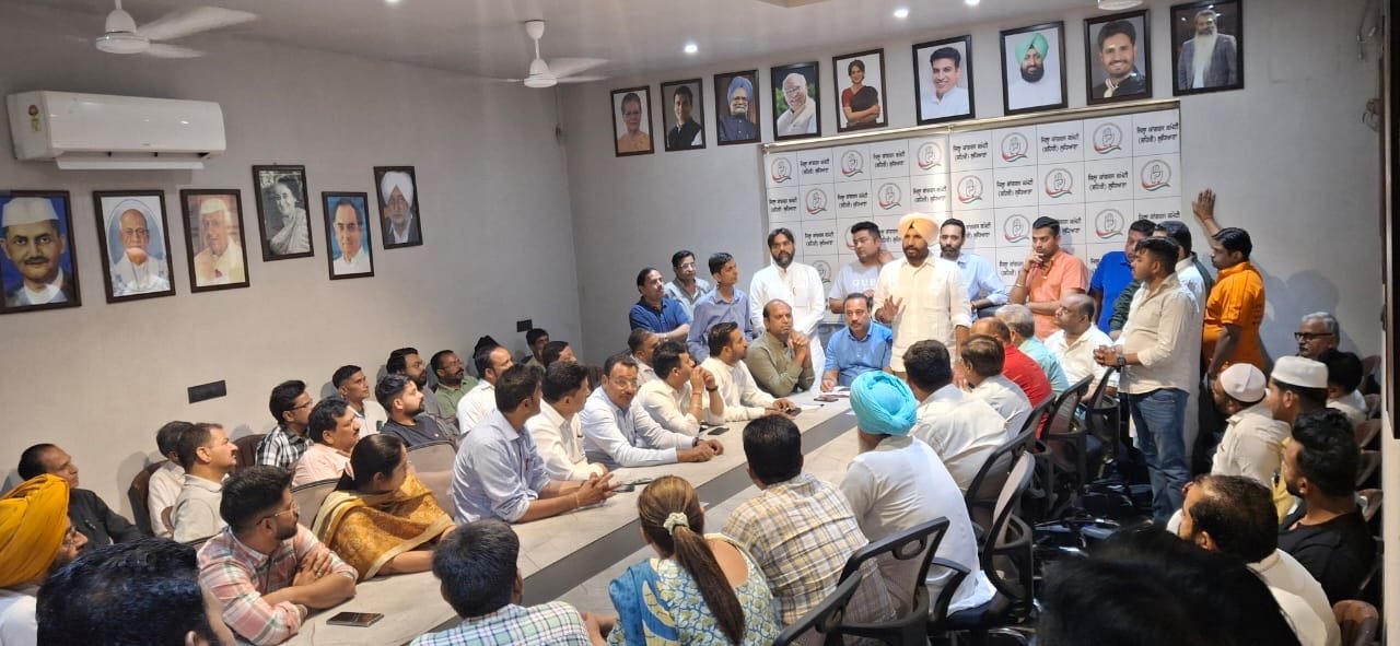 पार्टी के वरिष्ठ नेता और कार्यकर्ताओं के साथ बैठक कर तैयार किया प्रचार एजेंडा 