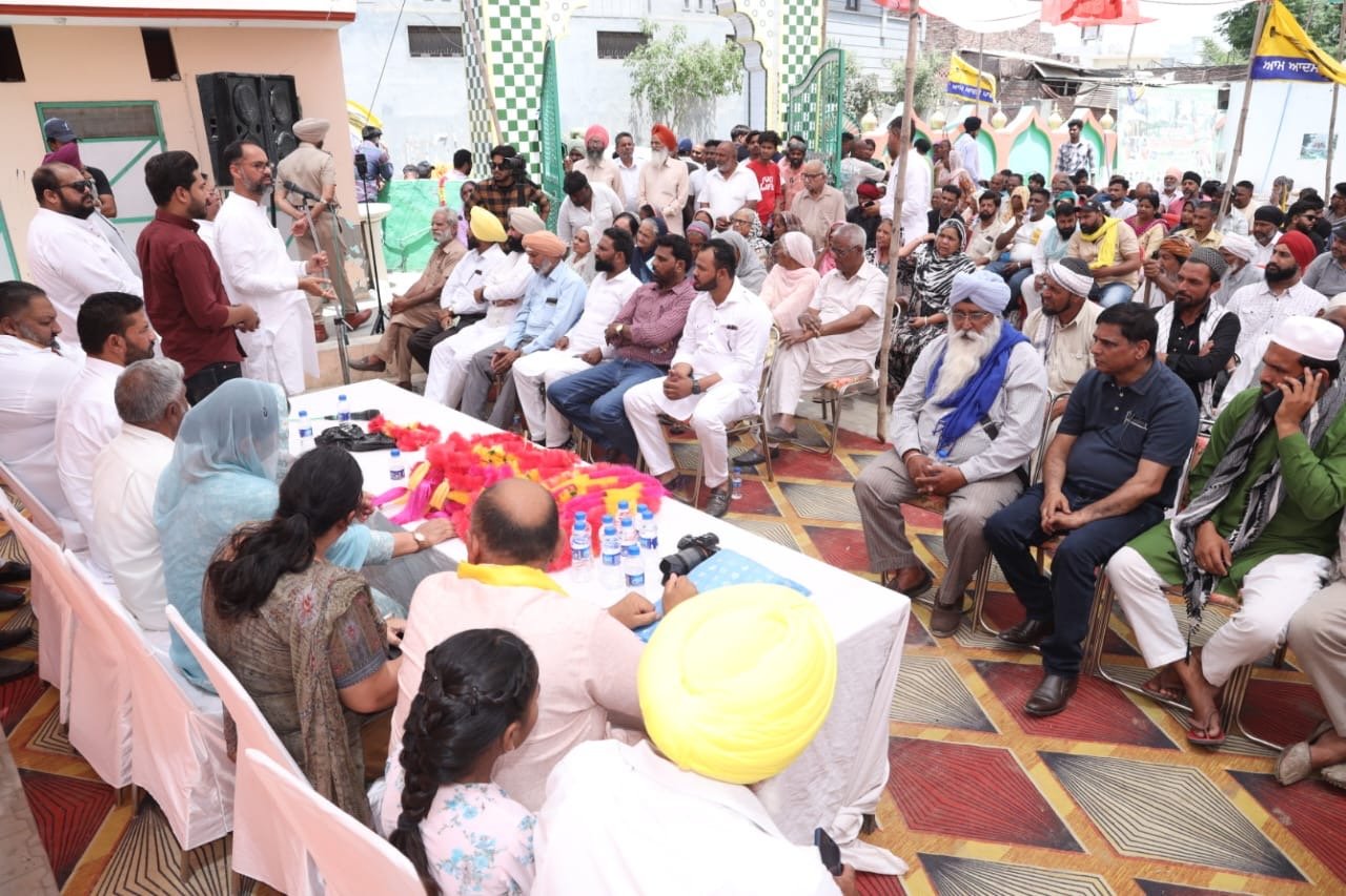  बेरोजगारी, निजीकरण, जमे हुए फंड और अन्य जनहित के मुद्दे संसद में उठते रहेंगे। :- पवन कुमार टीनू 