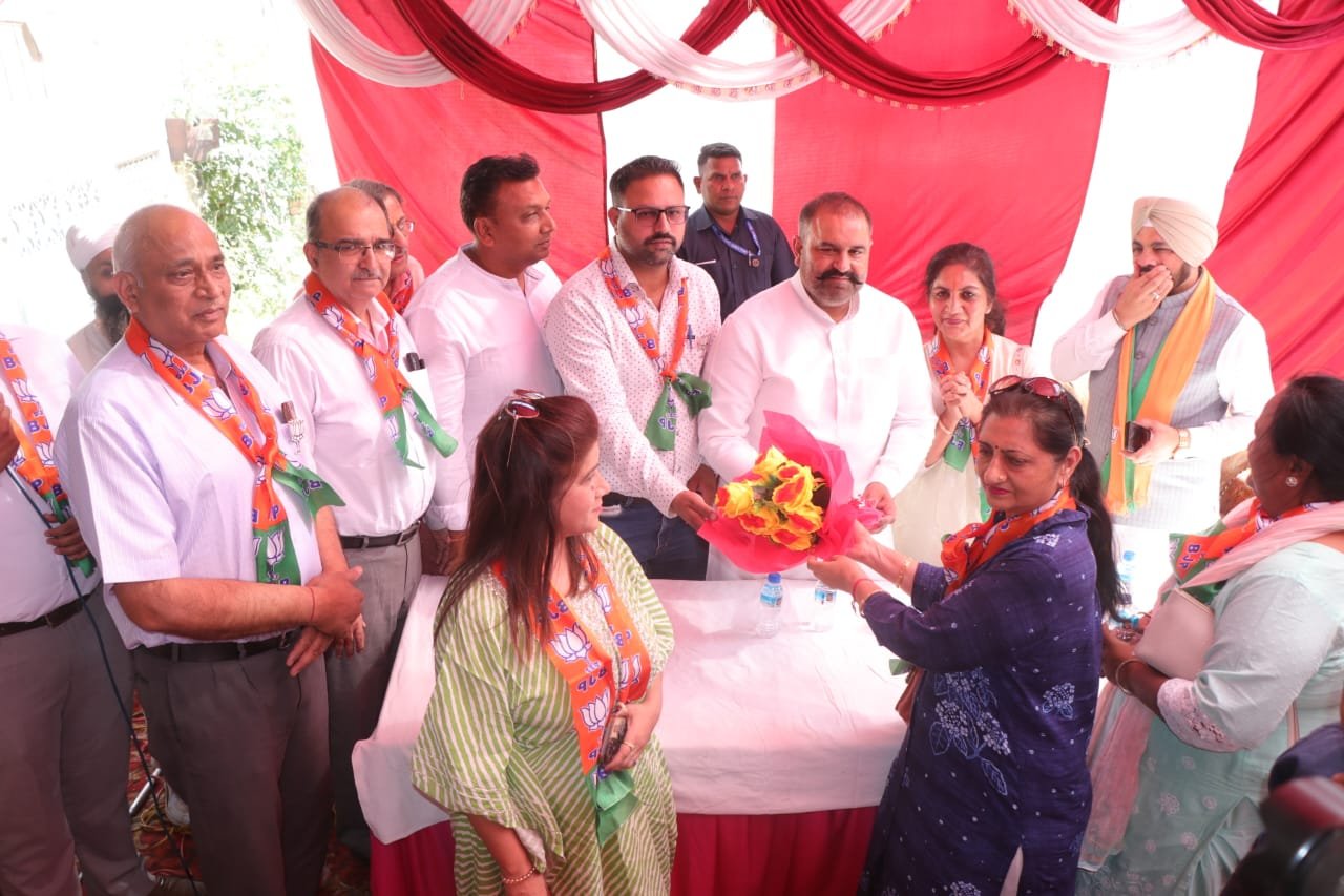 हल्का फिल्लौर के गढ़ा रोड में सुशील रिंकू के पक्ष में सफल बैठक का आयोजन