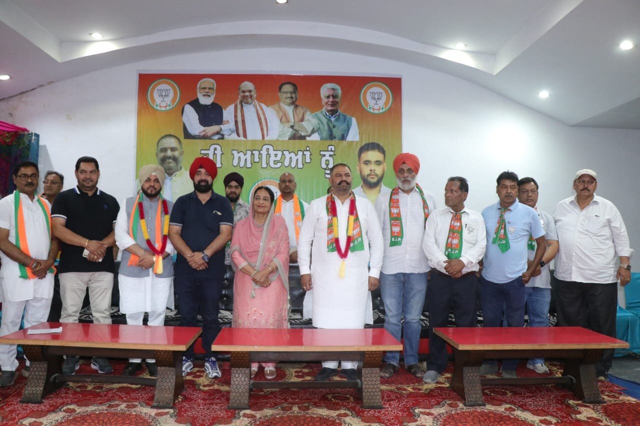  *जालंधर लोकसभा हल्के में भाजपा की ऐतिहासिक जीत में चौधरी परिवार का होगा बहुमूल्य योगदान--सुशील रिंकु*