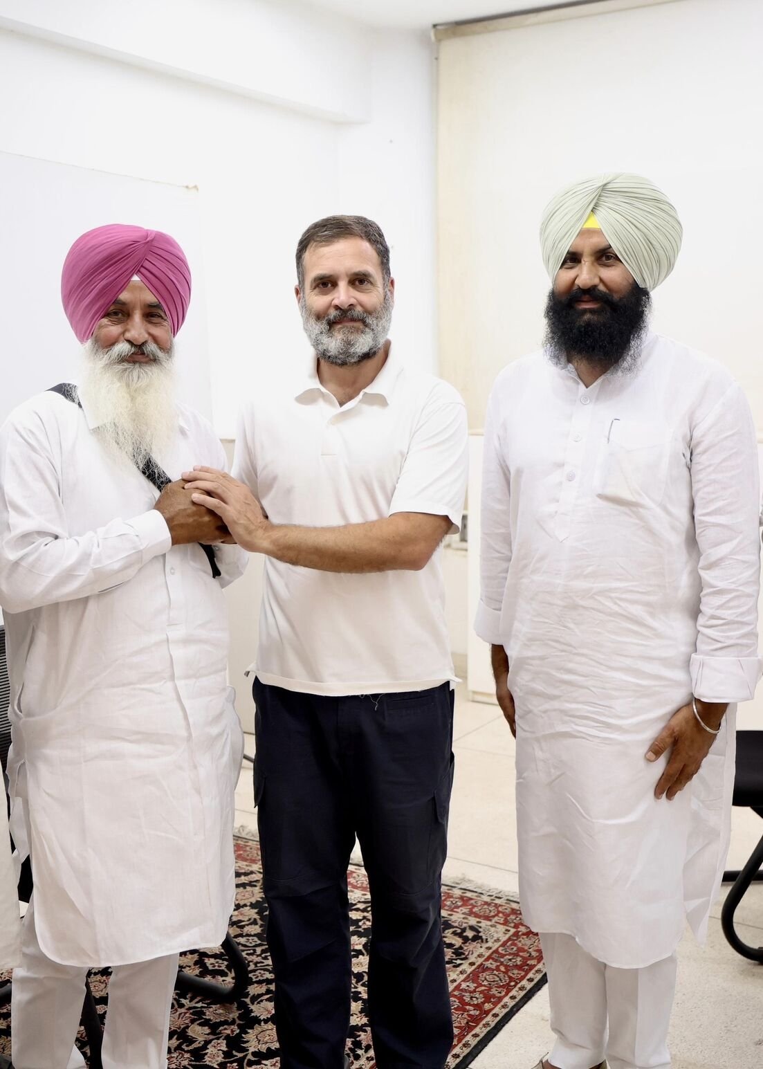 ਲੁਧਿਆਣਾ ਵਿੱਚ ਕਾਂਗਰਸ ਹੋਈ ਮਜ਼ਬੂਤ, ਬੈਂਸ ਭਰਾ ਕਾਂਗਰਸ ਹੋਏ ਸ਼ਾਮਿਲ  ਅੱਤੇ ਕੀਤੀ ਰਾਹੁਲ ਗਾਂਧੀ ਨਾਲ ਮੁਲਾਕਾਤ।