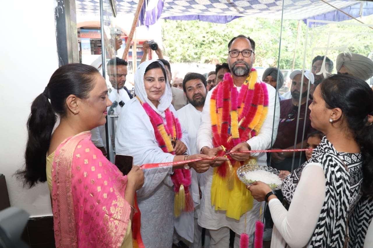  विशाल रोड शो के बाद नूरमहल में कार्यालय का उद्घाटन