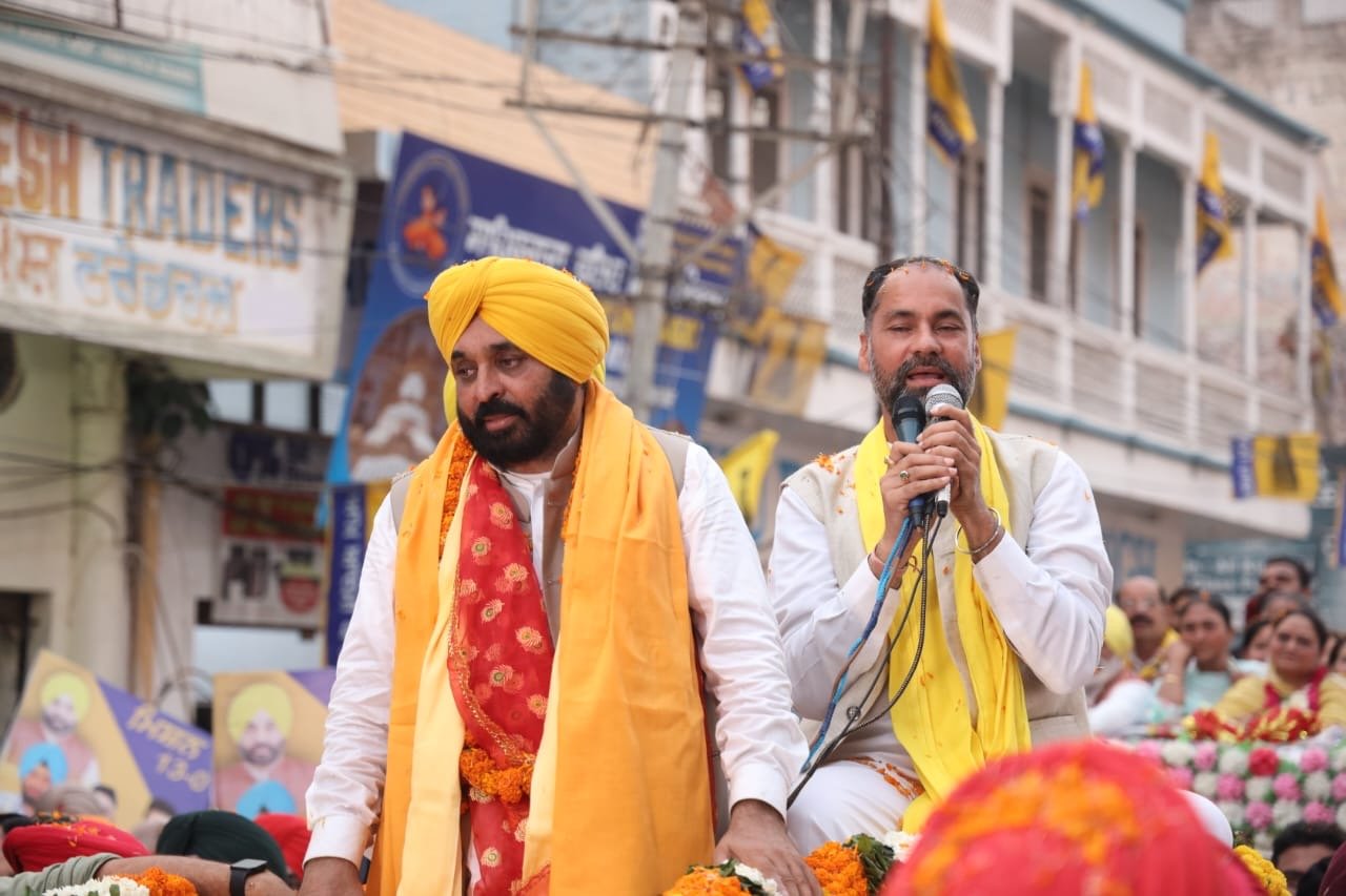  * ਕੈਬਨਿਟ ਮੰਤਰੀ ਬਲਕਾਰ ਸਿੰਘ ਵੱਲੋਂ ਮੁੱਖ ਮੰਤਰੀ ਤੇ ਵਿਸ਼ਾਲ ਇਕੱਠ ਦਾ  ਧੰਨਵਾਦ ।