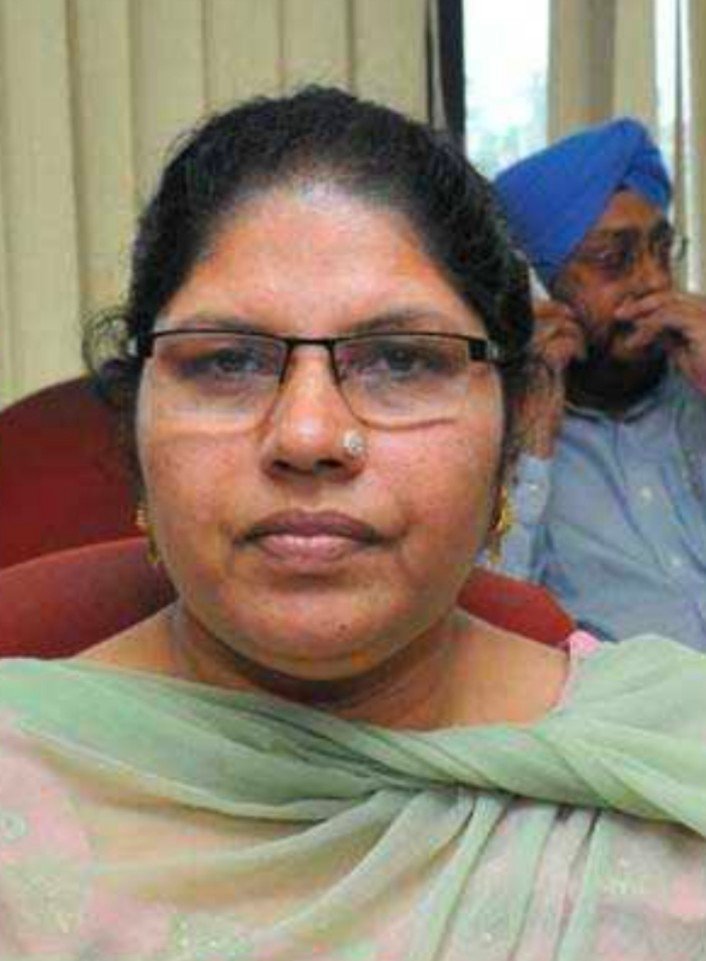 "ਪੰਜਾਬ ਜਾਲੰਧਰ ਵੈਸਟ ਤੋਂ ਕਾਂਗਰਸ ਪਾਰਟੀ ਅੱਜ ਕਰ ਸਕਦੀ ਹੈ ਉਮੀਦਵਾਰ ਦੀ ਘੋਸ਼ਣਾ : ਸਾਬਕਾ ਡਿਪਟੀ ਮੇਅਰ ਸੁਰਿੰਦਰ ਕੌਰ ਹੋ ਸਕਦੇ ਹਨ ਲਗਭਗ ਤੈਅ"