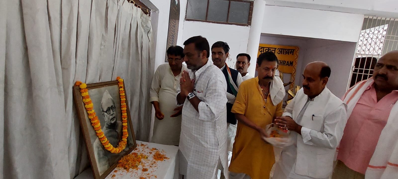 *जिन्होंने आजादी की लड़ाई नहीं देखी वे देख रहे भाजपा सरकार में गुलामी की प्रक्रिया :  डा. अखिलेश 