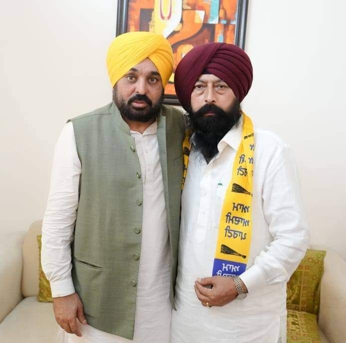 "ਭਾਜਪਾ ਦੇ ਵੱਡੇ ਨੇਤਾ ਭਾਜਪਾ ਛੱਡ ਆਪ ਚ ਹੋਏ ਸ਼ਾਮਲ"