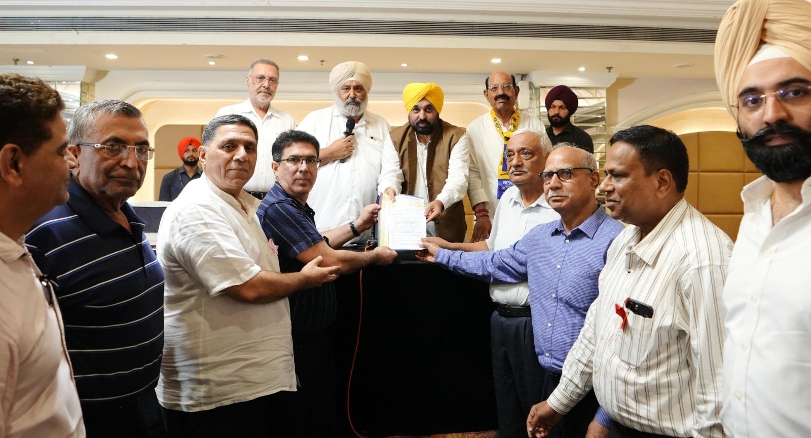 ਹੁਸ਼ਿਆਰਪੁਰ ਅਤੇ ਕਪੂਰਥਲਾ ਵਿੱਚ ਦੋ ਹਸਪਤਾਲ ਉਸਾਰੀ ਅਧੀਨ ਹਨ, ਸਾਡਾ ਉਦੇਸ਼ ਹੋਰ ਹਸਪਤਾਲ ਬਣਾਉਣਾ ਹੈ: ਮਾਨ*