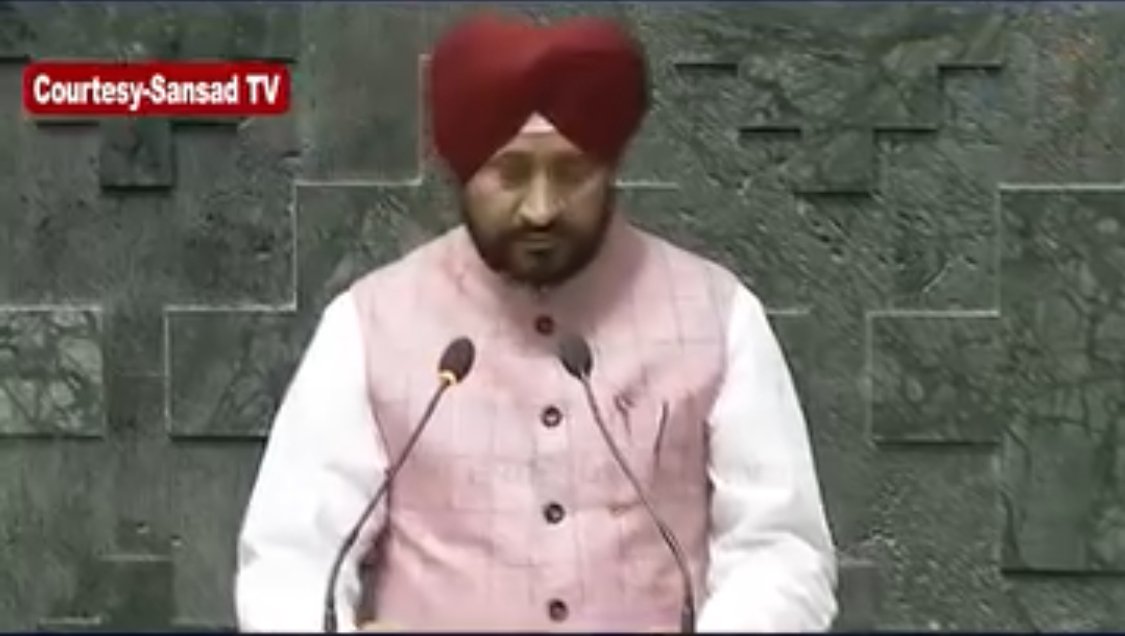 ਆਪ ਸਰਕਾਰ ਨੇ ਬਿਜਲੀ ਸਮੇਤ ਪੈਟਰੋਲ ਅਤੇ ਡੀਜਲ ਦੀਆ ਦਰਾਂ ਵਿੱਚ ਵਾਧਾ ਕਰਕੇ ਲੋਕਾਂ ਤੇ ਬੋਝ ਹੋਰ ਵਧਾਇਆ-ਚਰਨਜੀਤ ਚੰਨੀ -ਸਸਤੀ ਬਿਜਲੀ ਦੇਣ ਦੇ ਵਾਦੇ ਤੋਂ ਭੱਜੀ ਸਰਕਾਰ 