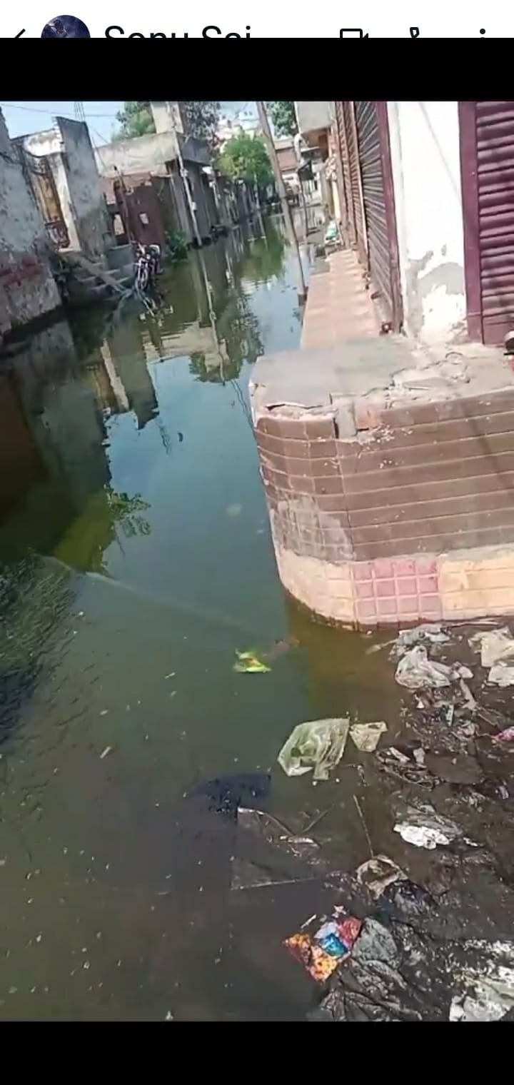 हरगोबिंद नगर में सीवर का गंदा पानी गलियों में भरा : सुनीता जैन।