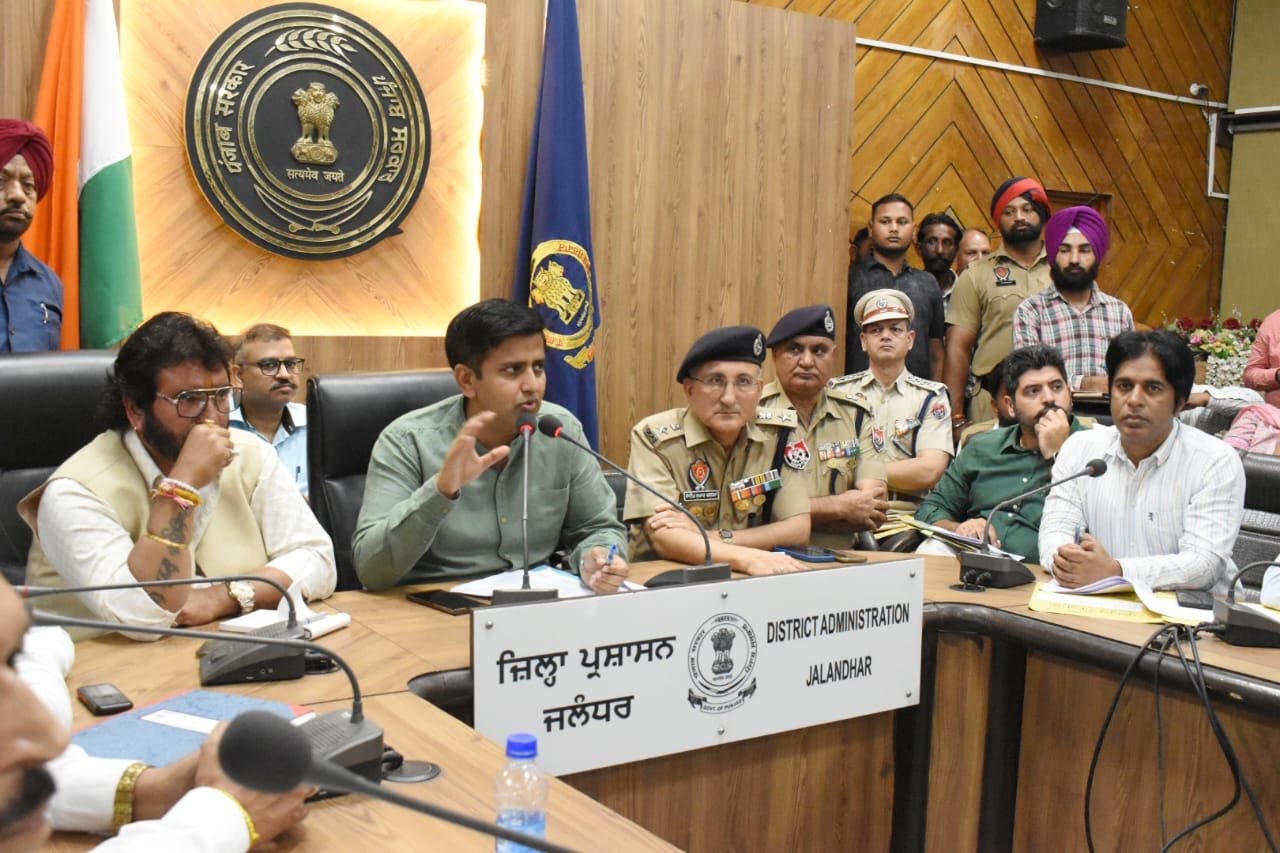 पंजाब सरकार द्वारा भगवान वाल्मीकि जी के प्रकाश उत्सव को समर्पित शोभा यात्रा के लिए व्यापक प्रबंध किए जाएगे  : डिप्टी कमिश्नर  हिमांशु अग्रवाल।