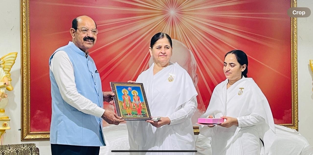 ਬ੍ਰਹਮਕੁਮਾਰੀ ਸੰਸਥਾ ਦੀਆਂ ਸਿੱਖਿਆਵਾਂ ਜੀਵਨ ਨੂੰ ਸਕਾਰਾਤਮਕ ਦਿਸ਼ਾ ਵਿੱਚ ਬਦਲਣ ਵਿੱਚ ਸਹਾਈ ਹੁੰਦੀਆ ਹਨ : ਮੋਹਿੰਦਰ ਭਗਤ