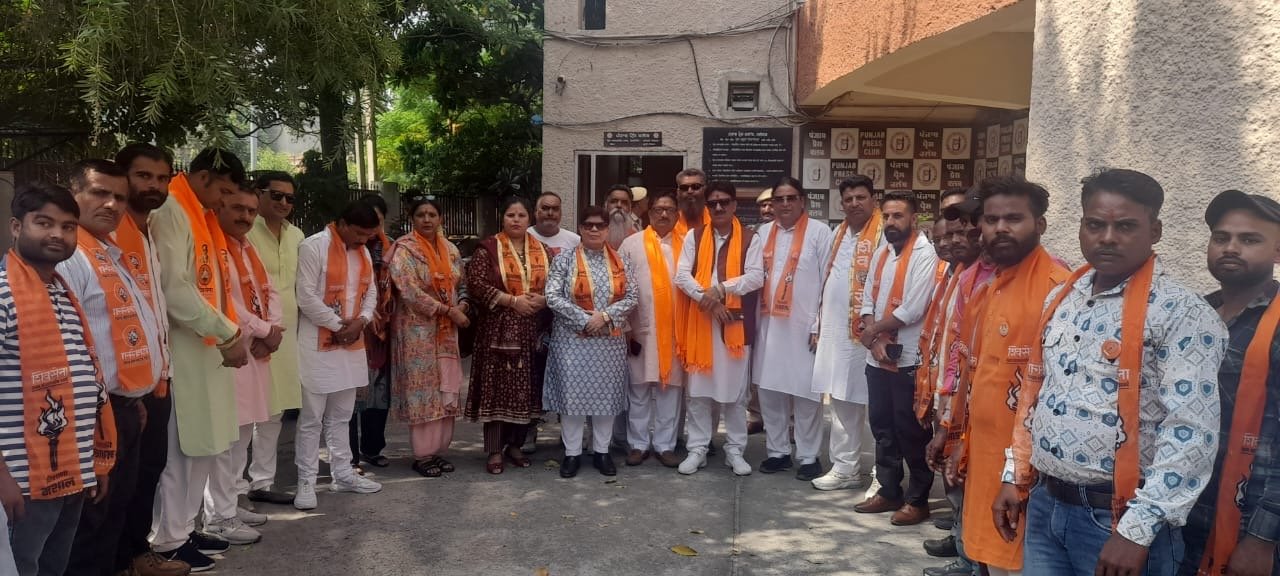 कंगना रानौत लगातार पंजाब के आपसी भाईचारे को खराब करने के लिए निरंतर गलत शब्दावली पंजाबियों के खिलाफ बोल रही है|