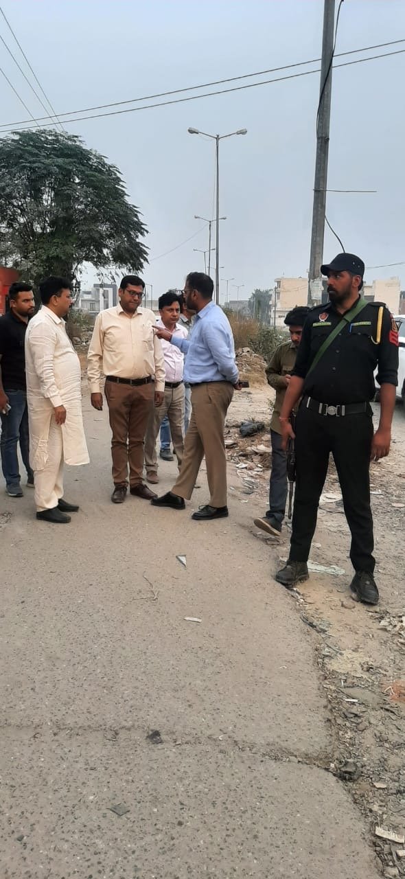 ਨਗਰ ਨਿਗਮ ਕਮਿਸ਼ਨਰ ਗੋਤਮ ਜੈਨ ਨੇ ਕੀਤਾ ਕਾਜ਼ੀ ਮੰਡੀ ਦਾ ਦੋਰਾ।