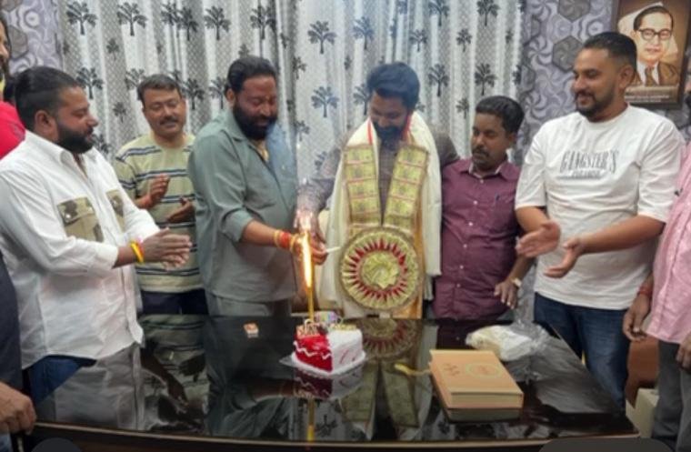 ਸੰਨੀ ਸੋਢੀ ਦਾ ਜਨਮ ਦਿਨ ਨਗਰ ਨਿਗਮ ਦੀ ਵਰਕਸ਼ਾਪ ਲੰਮਾ ਪਿੰਡ ਚੌਕ ਵਿਖੇ ਮਨਾਇਆ ਗਿਆ ।