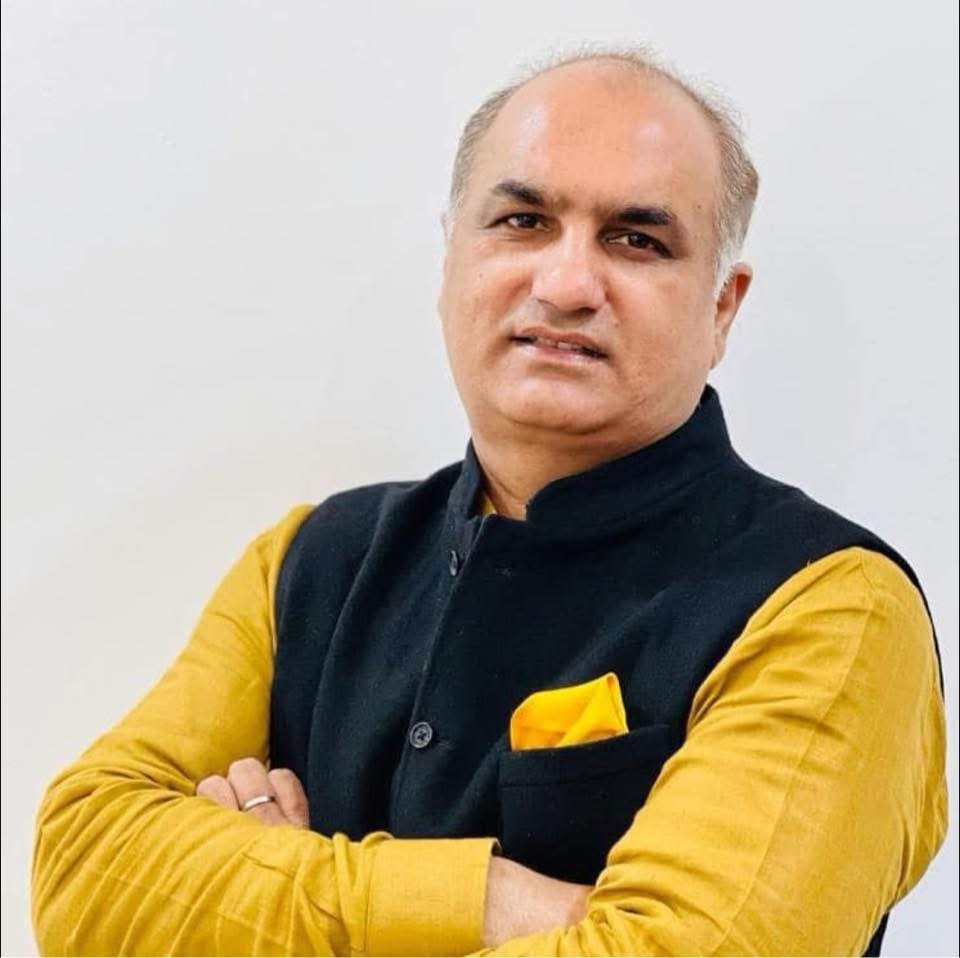 आम आदमी पार्टी हाईकमान ने पूरे पंजाब में पदाधिकारियों की घोषणा की ।