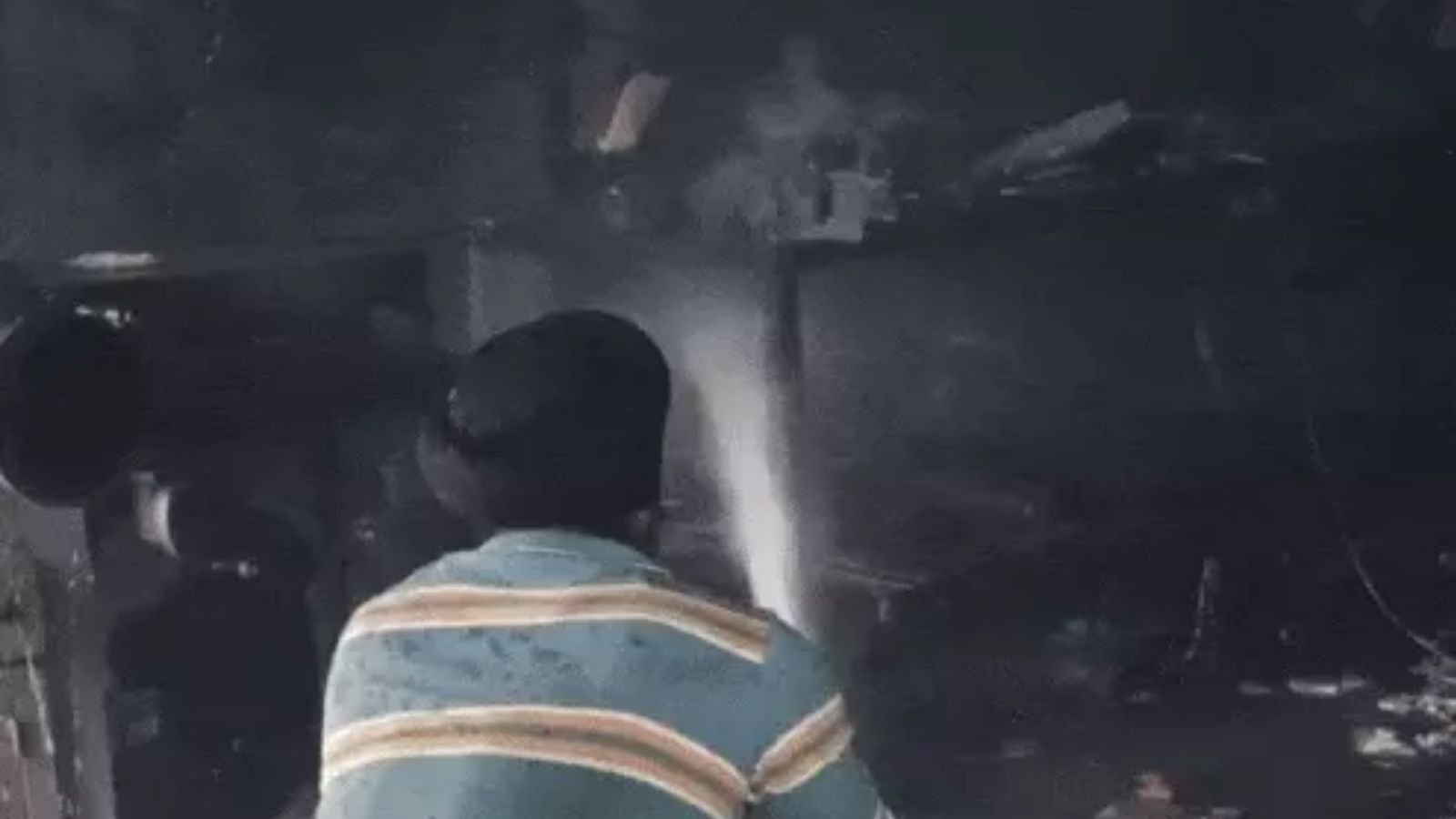 पंजाब में बिजली की तारों के कारण फैक्ट्री में लगी भीषण आग, 9 महीने की बच्ची की हुई मौ'त