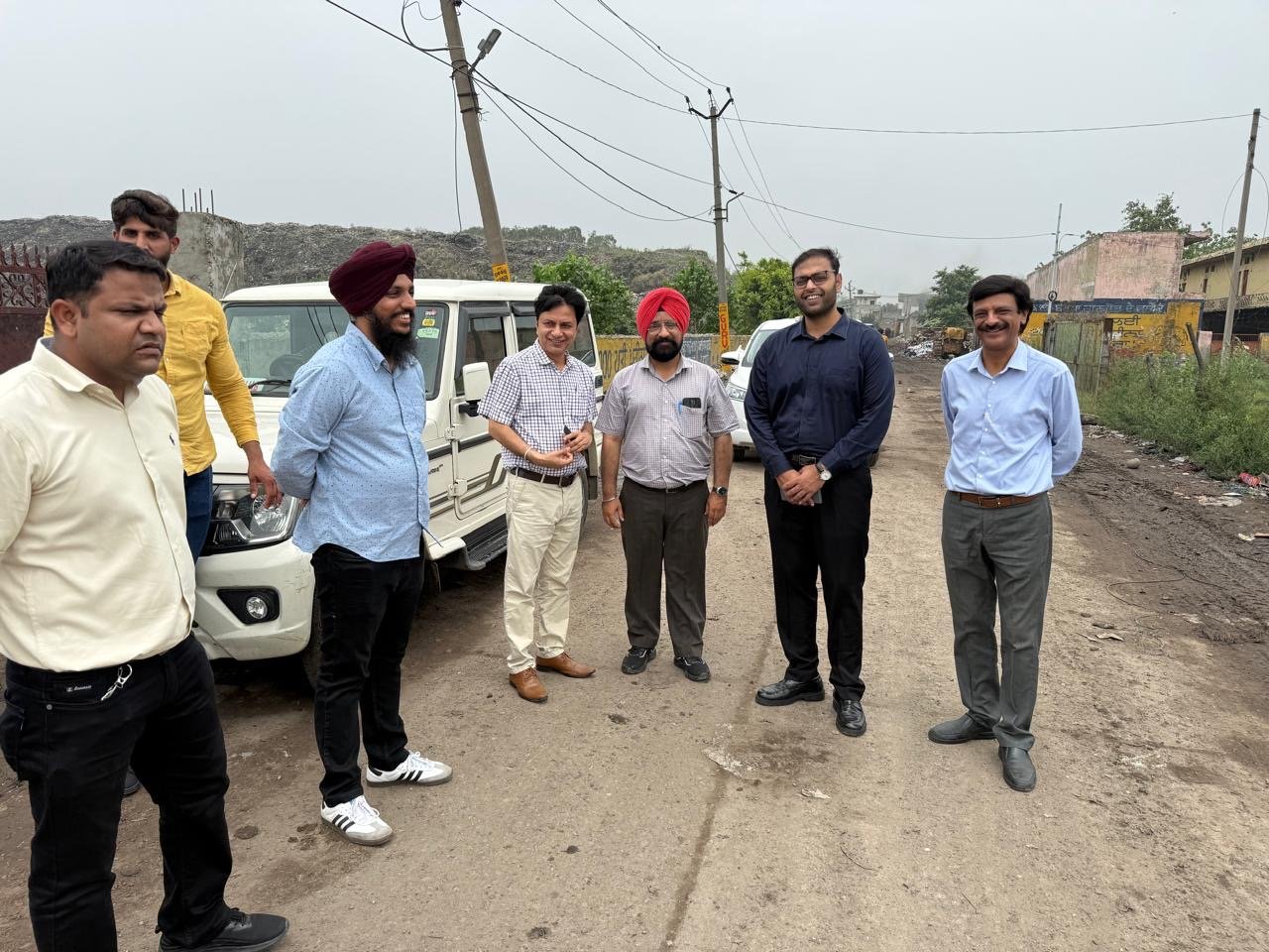 ਨਗਰ ਨਿਗਮ ਕਮਿਸ਼ਨਰ ਗੌਤਮ ਜੈਨ ਬਰਿਆਣਾ ਡੰਪ ਮਾਤਾ ਸੰਤ ਕੌਰ ਨਗਰ ਦਾ ਦੌਰਾ ਕੀਤਾ |