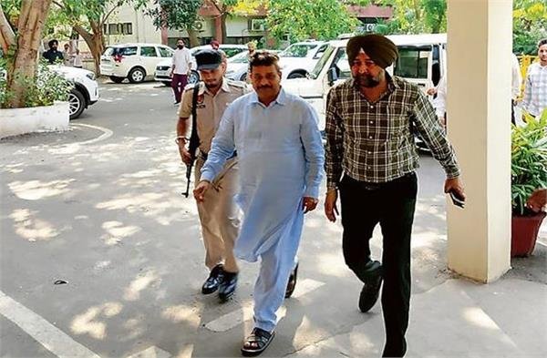 नाभा जेल में बंद AAP के MLA की जमानत को लेकर...  पढ़ें पूरी खबर 