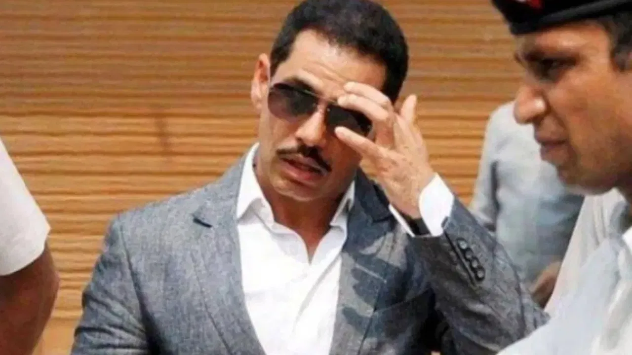हथियार व्‍यापारी भंडारी से जुड़े धनशोधन मामले में रॉबर्ट वाड्रा से पूछताछ कर रहा है ED पढ़ें पूरी खबर 