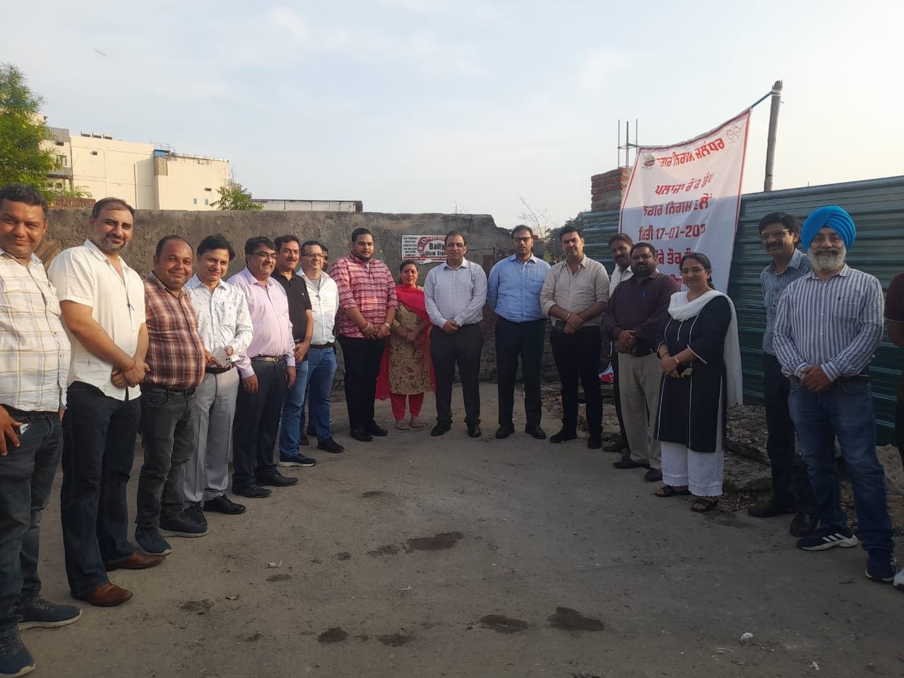 ਨਗਰ ਨਿਗਮ ਨੇ ਪਲਾਜਾ ਚੌਂਕ ਦਾ ਕੂੜੇ ਦਾ ਡੰਪ ਬੰਦ ਕਰਵਾਇਆ ਗਿਆ ।