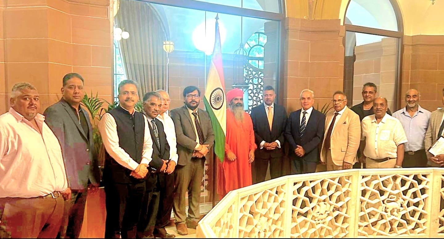 राजेश बाघा इन दिनों यूनाइटेड किंगडम के विशेष दौरे पर, कर रहे 2027 में श्री गुरु रविदास जी के 650वें प्रकाश पर्व की तैयारियों पर केंद्रित महत्वपूर्ण बैठकें