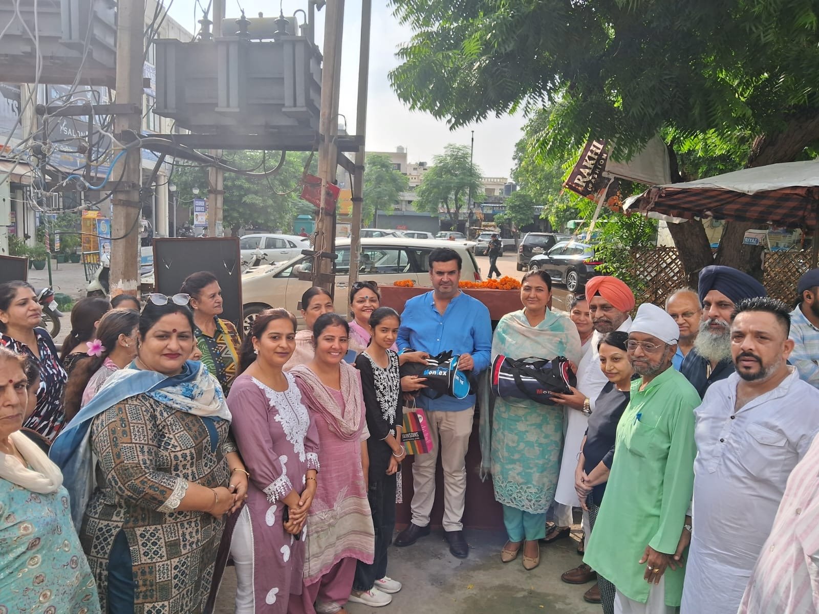 *पार्षद हैप्पी ने कड़ी मेहनत से वार्ड को बनाया सुंदर और स्वच्छ-मेयर वनीत धीर*