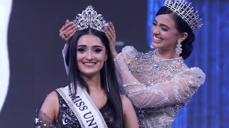 मनिका विश्वकर्मा के सिर पर सजा Miss Universe India 2025 का ताज  पढ़ें पूरी खबर 