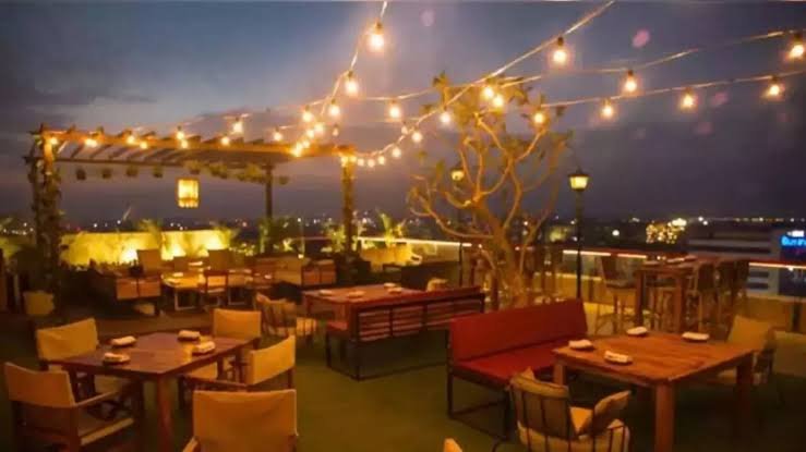 रेस्टोरेंट और क्लबों के लिए आ गया नया फरमान, अब टाइमिंग बस ये रहेगी  पढ़ें पूरी खबर 