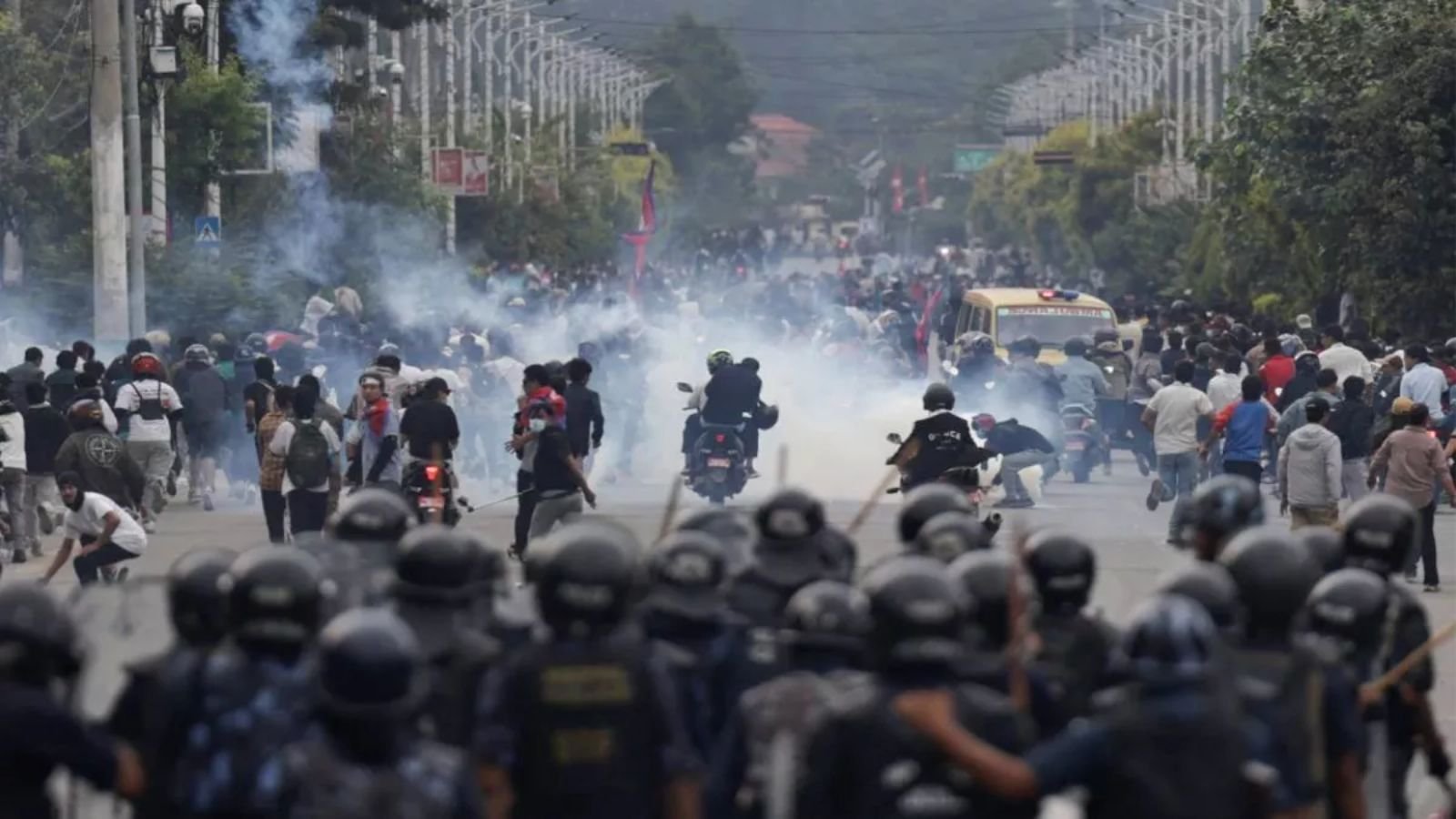 नेपाल में फंसे पंजाब के 92 लोग, परिवारों में डर का माहौल