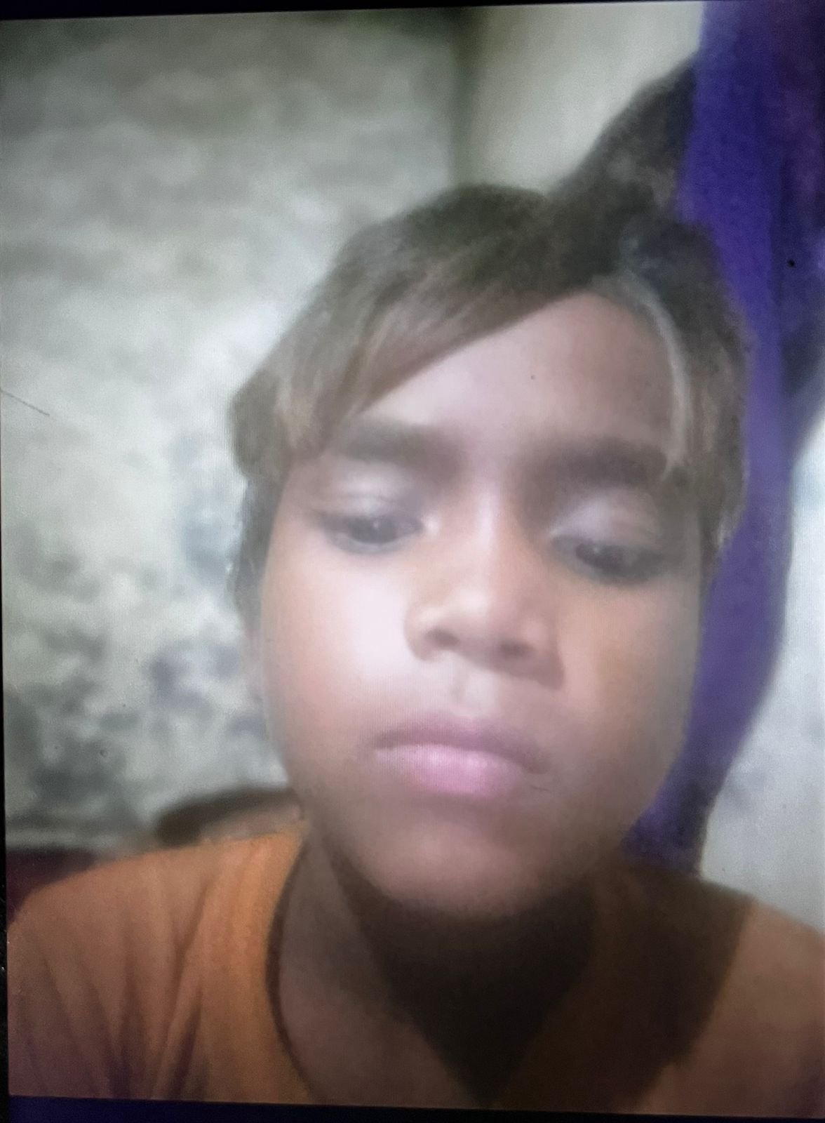 जीप के डालें से गिरा बच्चा, सिर पर चोट लगने से हुई मौत   पढ़ें पूरी खबर 