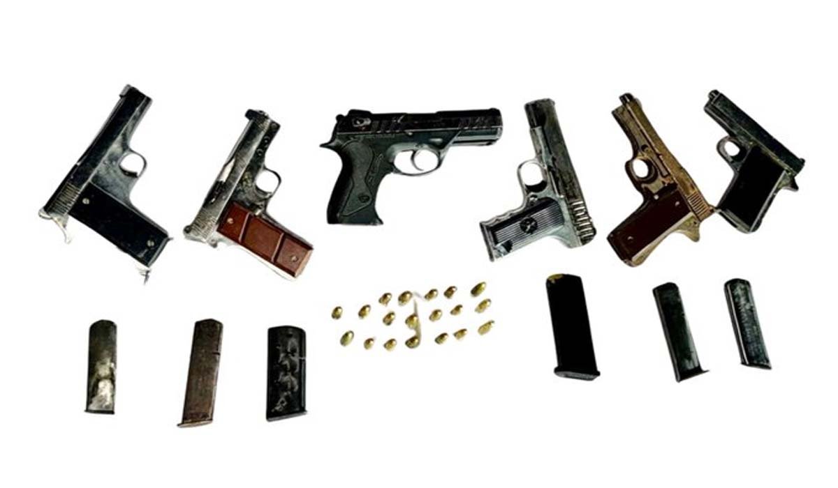 बंबीहा गिरोह से जुड़े दो साथियों को पुलिस ने किया गिरफ्तार  पढ़ें पूरी खबर 