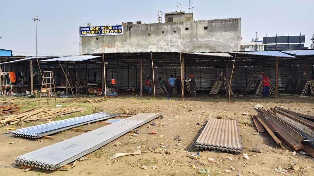 पटाख़ा मार्केट में लाइसेंस से अधिक शेड   पढ़ें पूरी खबर 