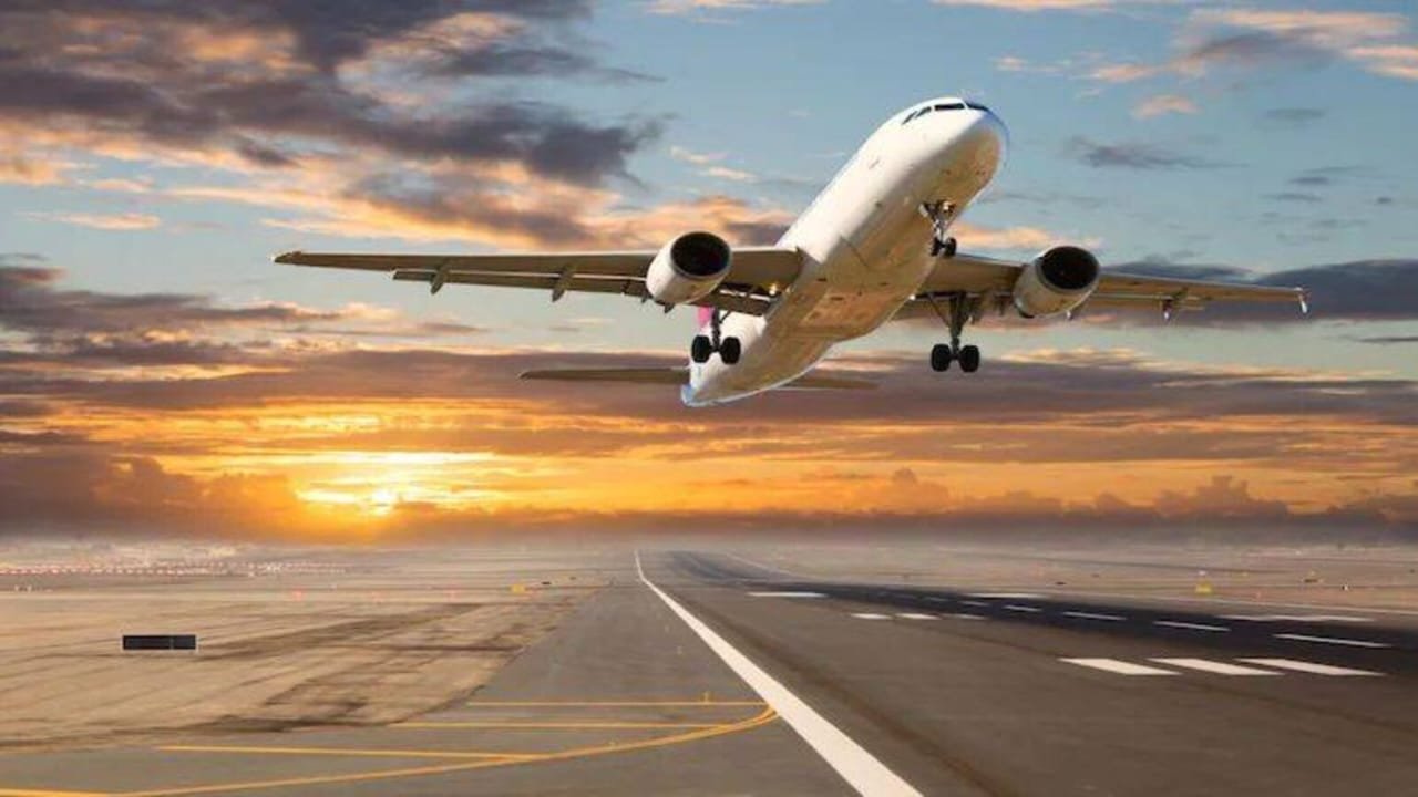 आदमपुर से मुंबई और हिंडन की फ्लाइट का समय बदला