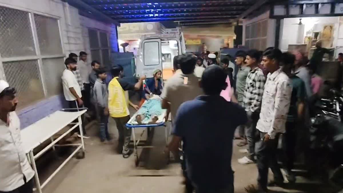 राजस्थान में दर्शन करके लौट रहे थे श्रद्धालु… अचानक ट्रेलर में जा घुसी ट्रैवलर, 18 की मौत!