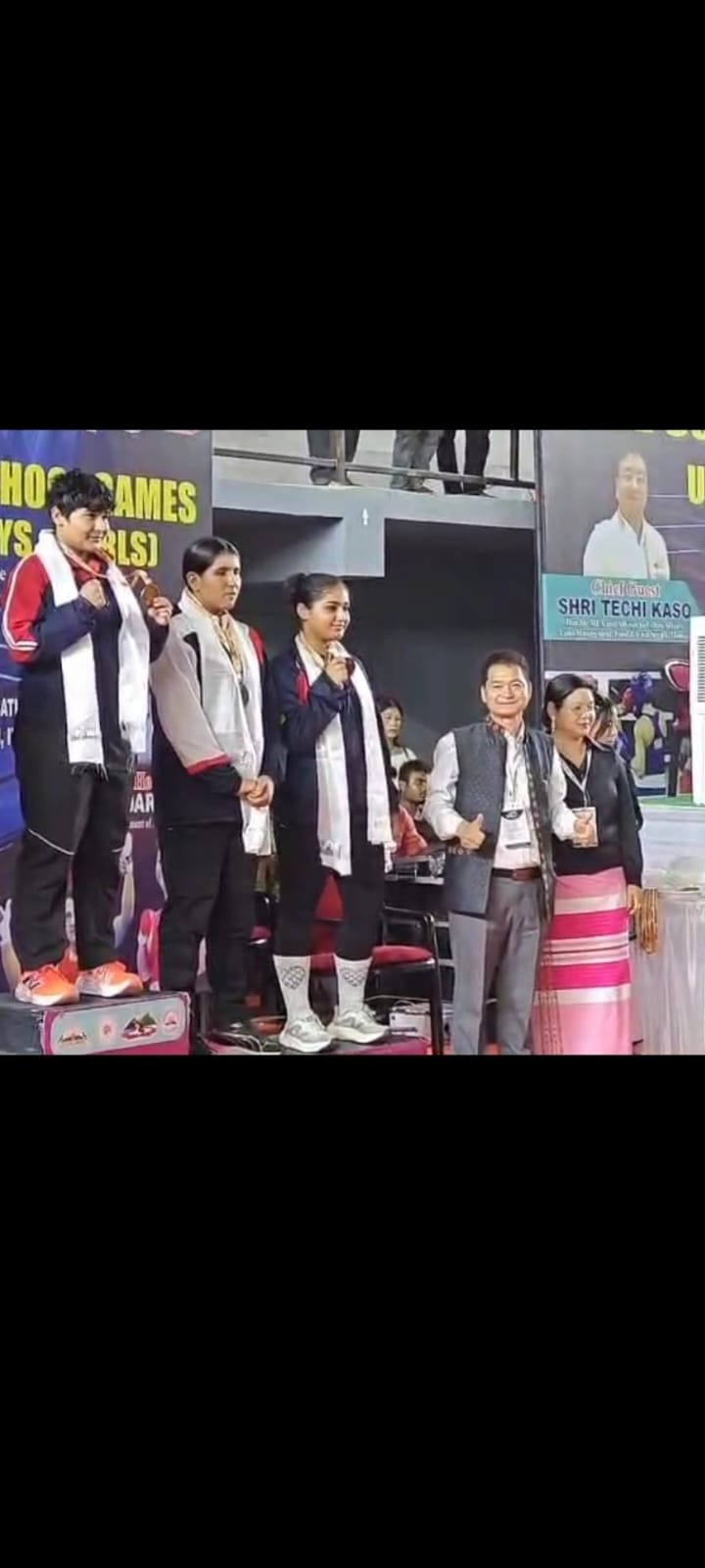 अक्षरा भारद्वाज ने राष्ट्रीय स्कूल खेलों में बॉक्सिंग में ब्राउज मेडल में जीता ब्राउज मेडल ।