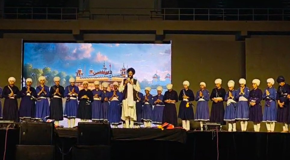 लाइट एंड साउंड शो में पहुंचे एसजीपीसी अध्यक्ष, दिया आध्यात्मिकता का ज्ञान  पढ़े पूरी खबर 