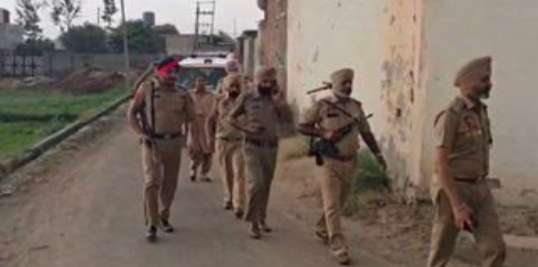 दिल्ली धमाके के बाद पंजाब के इस शहर में सुरक्षा कड़ी, हाई अलर्ट जारी; नागरिकों से सतर्क रहने की अपील  पढ़ें पूरी खबर 